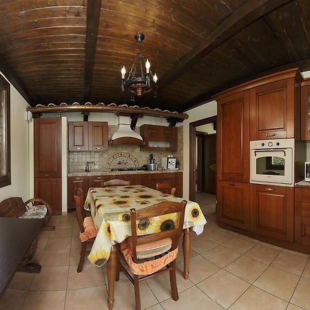 Bed and Breakfast Borgo Dei Sensi Casumaro Exterior foto