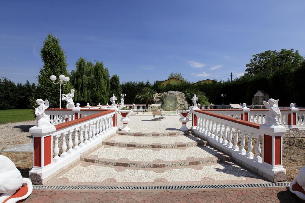Bed and Breakfast Borgo Dei Sensi Casumaro Exterior foto