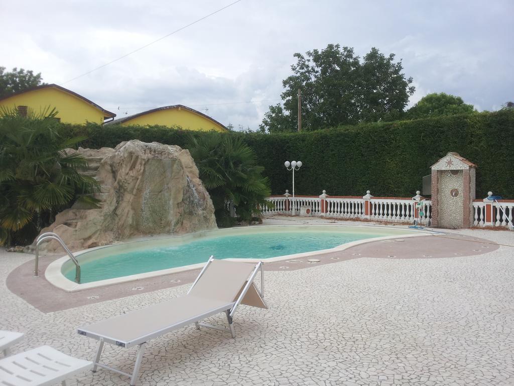 Bed and Breakfast Borgo Dei Sensi Casumaro Exterior foto